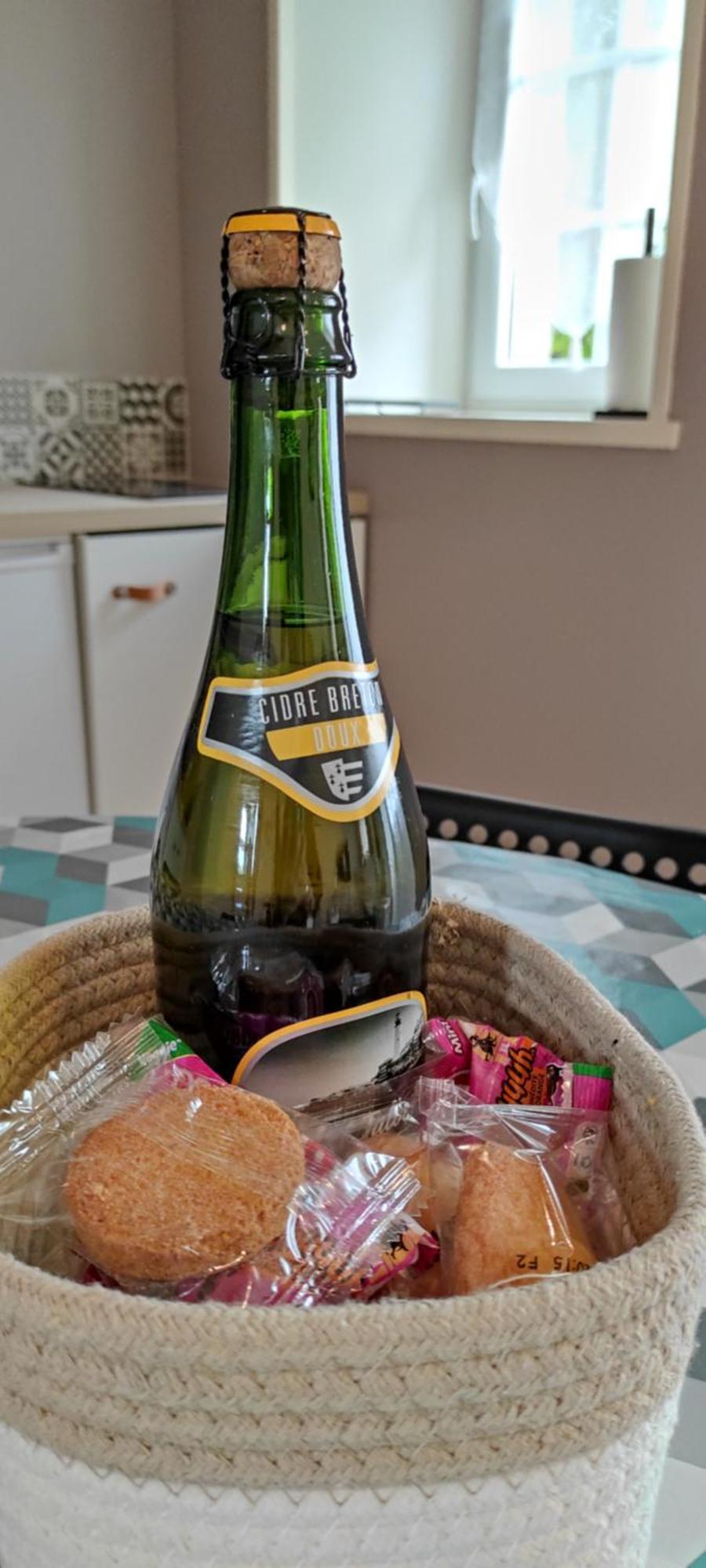 Holiday home - Les Pivoines - Les Jardins De Kerellec - 20min De La 4 A 6 Personnes Terrasse Jacuzzi *